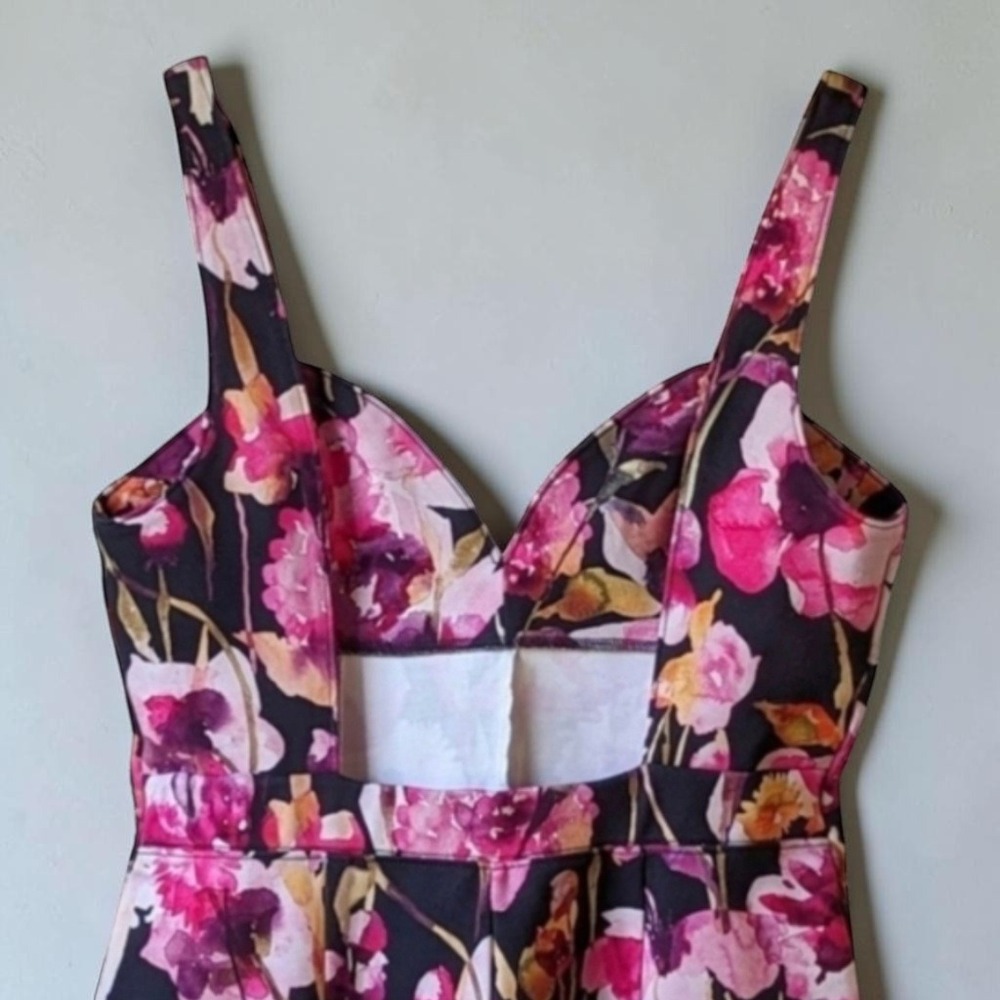 Anthropologie Floral Jumpsuit Open Back Fitted Stretch Sz L NWT - Picture 8 of 16